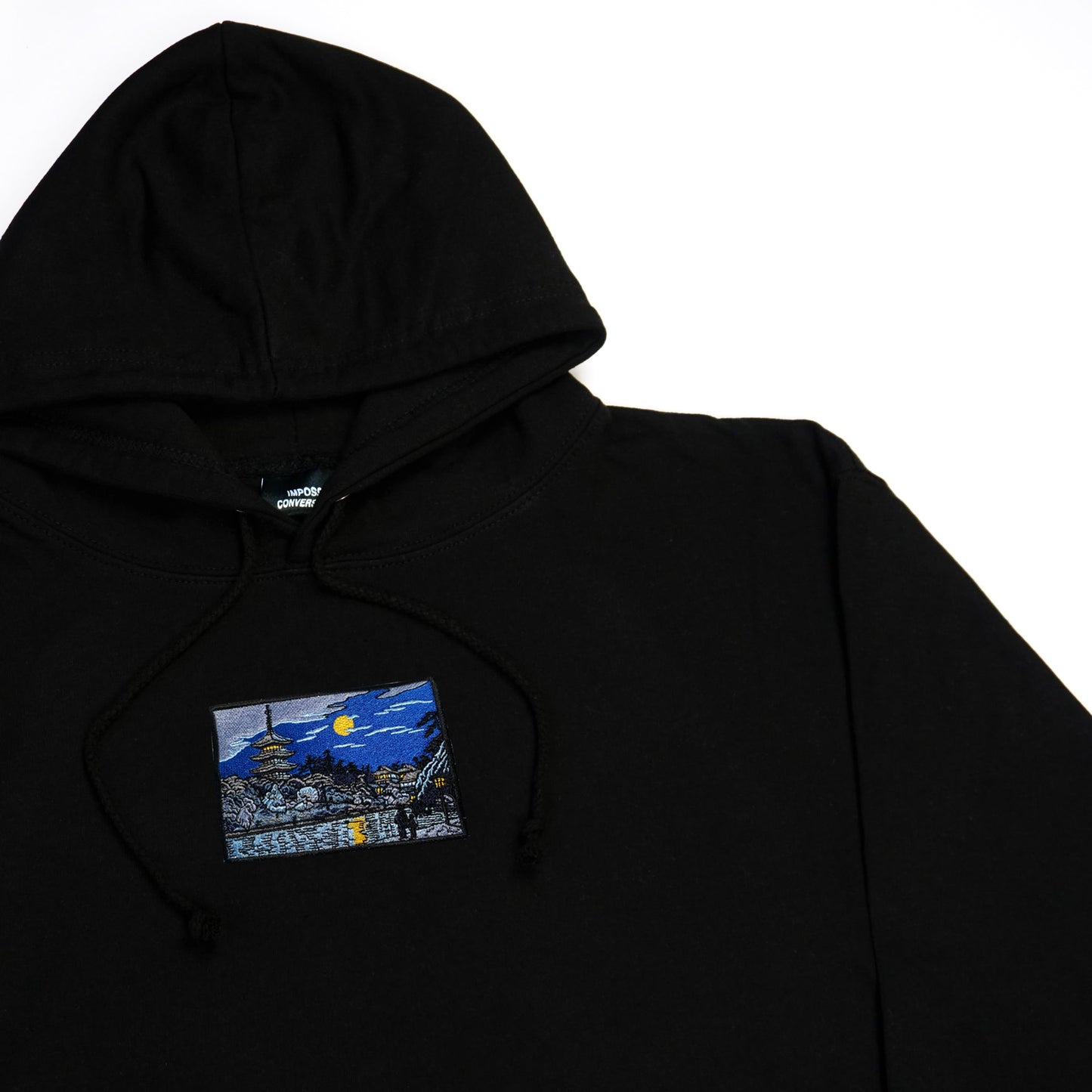 S/S24 Embroidered 'Midnight River Walk' Pullover [black]